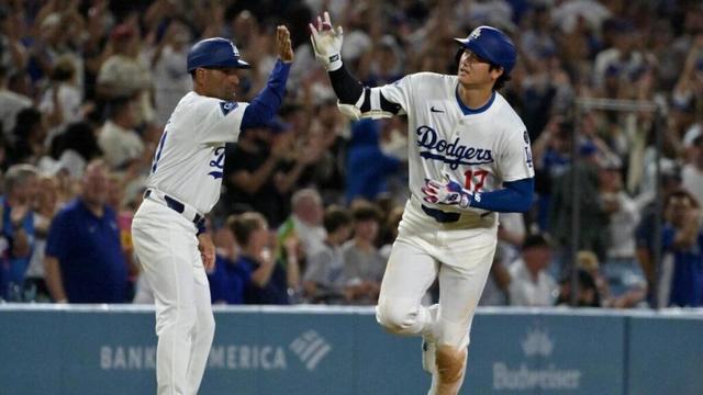 Dodgers vs. Phillies MLB NLDS Game 2 predictions, odds, best bets by model