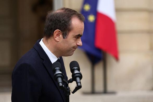 Political jolts from Tokyo and Paris