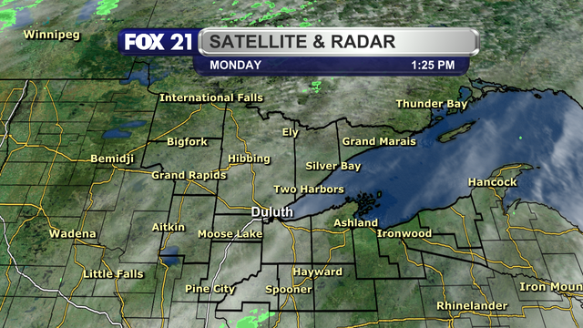 The satellite and radar over the Northland at 1:25 p.m. on October 6, 2025, shows a scattering of clouds across the region, moving in an easterly direction. No precipitation is being observed.