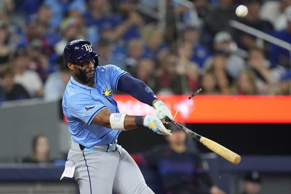 Red Sox Listed as Spot for Yandy Diaz