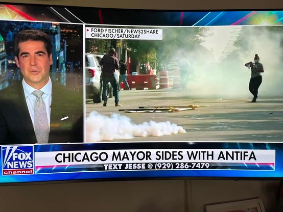 Jesse at Fox news:
Chicago mayor sides with Antifa