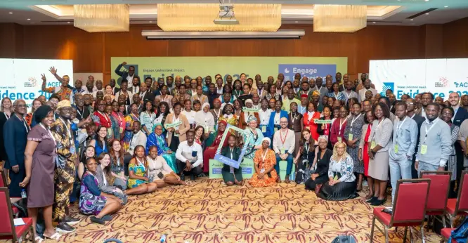 Photo of Evidence25 speakers and delegates