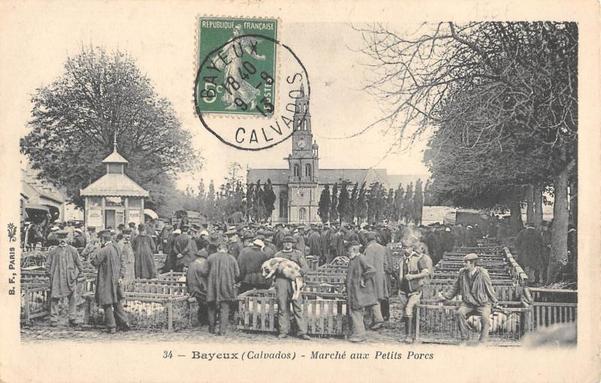 10 Bayeux - Marche Aux Petits Porcs à #Bayeux (#Calvados)  #CartePostaleAncienne 👉 https://cartorum.fr/carte-postale/929233/bayeux-10-bayeux-marche-aux-petits-porcs
