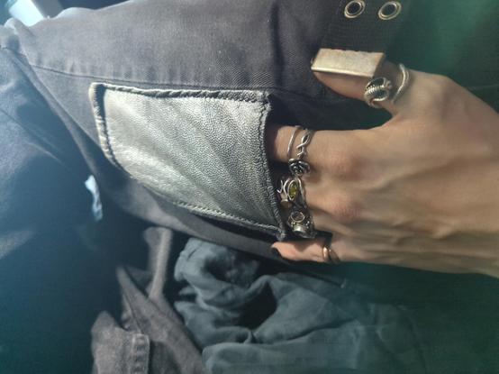 Side pocket! Fits my phone perfectly.