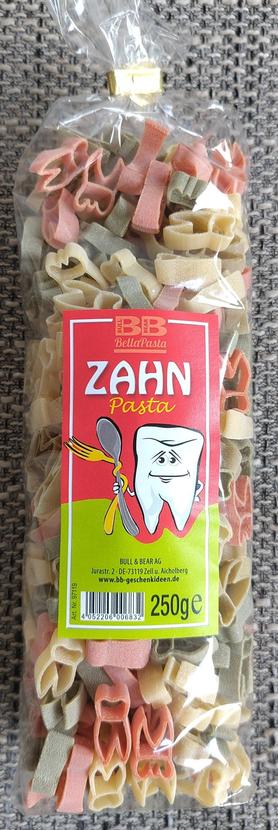 Pasta, shaped like teeth.