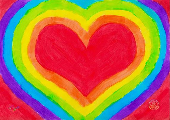 Hart, in het midden rood en daarna steeds een rand in een andere regenboogkleur, om vervolgens weer uit te komen bij rood.