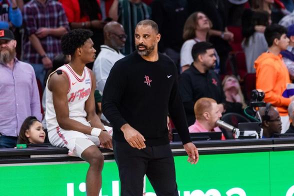 Projecting the Rockets 15-Man Roster Way Too Early