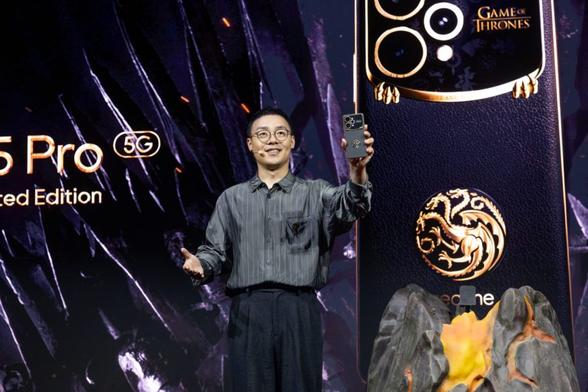 realme 15 Pro Gra o Tron