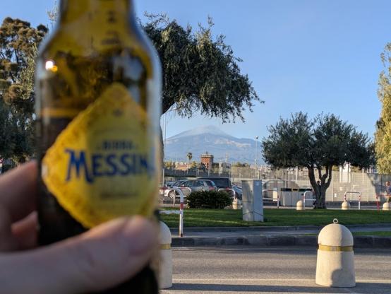 A photo of some beer - description to be added later