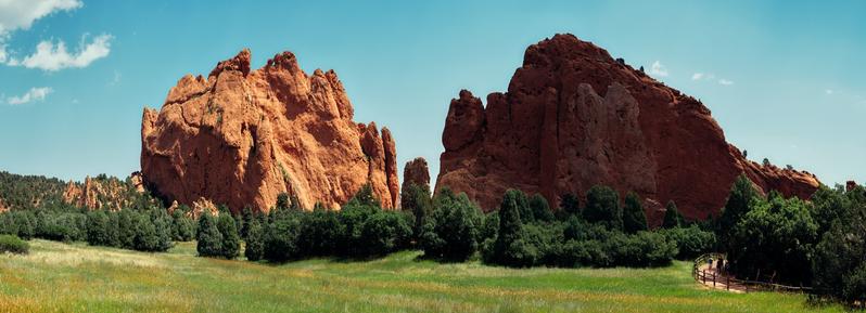 Strange rock formations in Colorado, USA

Sony A1 ii, Sony 24-70mm f/2.8 GM ii - 1/125s, f/6.3, ISO 100