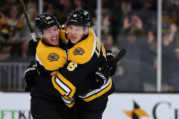 Bruins vs. Blackhawks Prediction & Picks - Oct. 9