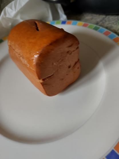 ¾ veganer Leberkas frisch aus dem Ofen