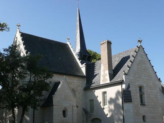 Hôpital Saint-Jean à #MontreuilBellay (#MaineEtLoire) Construction XVe siècle. Hôpital Saint-Jean (ancien) (cad. BK 210) : classement par arrêté du 29 mars 1967.
Suite 👉 https://monumentum.fr/monument-historique/pa00109198/montreuil-bellay-hopital-saint-jean
#Patrimoine #MonumentHistorique
Photo CC-BY-SA 4.0 : Romain Bréget