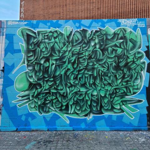 abstract graffiti abstraction transformation on wall in Barcelona by Fabian Zolar, https://www.zolart.de