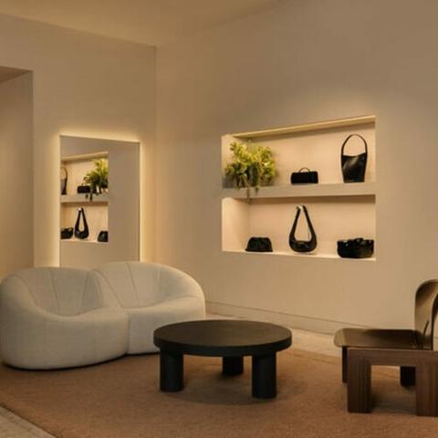 COS、ニューデリーにインド初店舗をオープン - FashionNetwork 日本