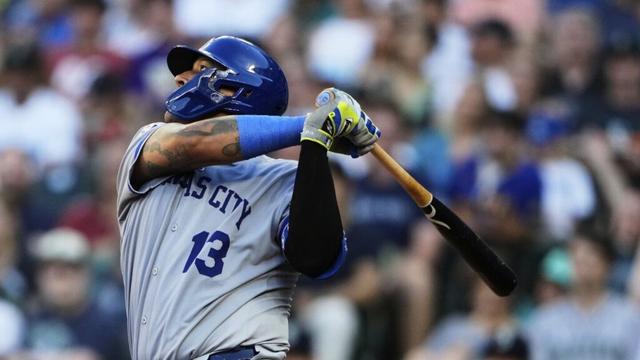 Perez’s 2-run double keys Royals over Mariners 6-3 for 2nd win in 10 games