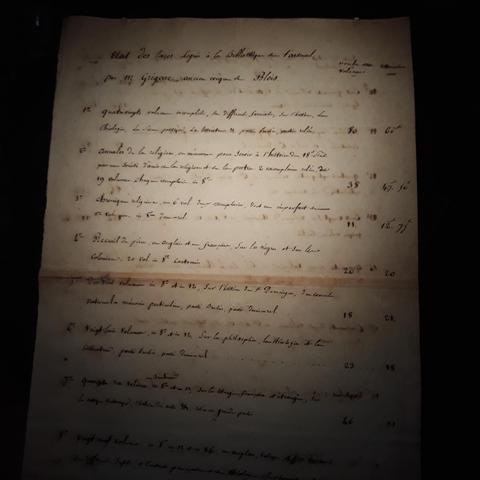 Document d'archive : première page de la liste des ouvrages de la bibliothèque de l'abbé Grégoire légués à la bibliothèque de l'Arsenal.