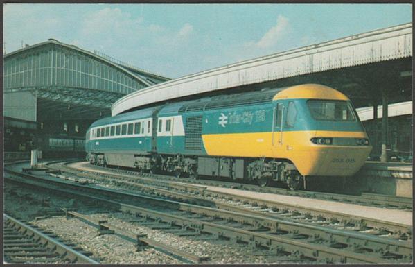 Printed colour postcard showing a view of the British Rail High Speed Train No 253015 at Temple Meads Station in Bristol on 3 August 1977.

Published by Oxford Publishing Co, Oxford, No 83.

Postally unused.

Fairly good condition, with very slight corner bumps, but small light crease to centre of right edge and a few very light bends to top and bottom edges.