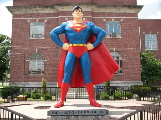 Credit: Supermuseum.com