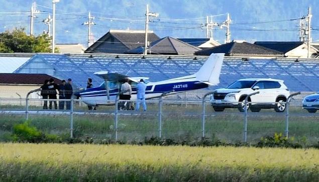 福井空港に着陸した小型機、前輪やプロペラ破損し自走できず 国交省「重大インシデント」認定 福井県 | 社会 | 福井のニュース - 福井新聞社