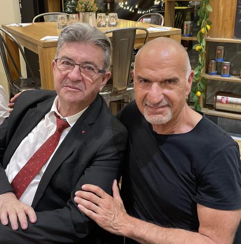 Photo de Albert Lévy en compagnie de Jean-Luc Mélenchon