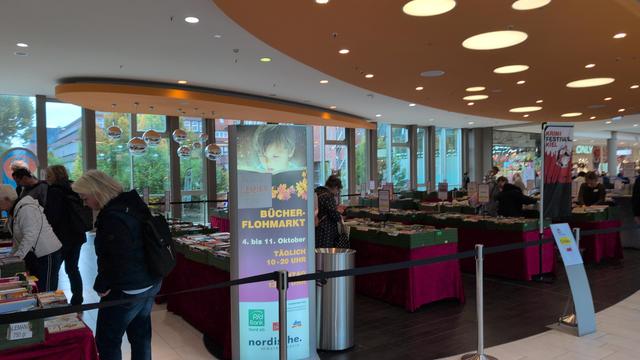 Bücherflohmarkt