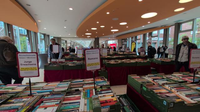 Bücherflohmarkt