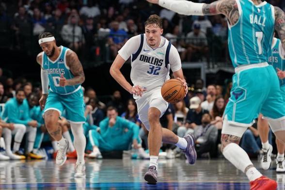 Mavs Rookie Cooper Flagg Reveals What He Has to Do to ‘Help’ Anthony Davis