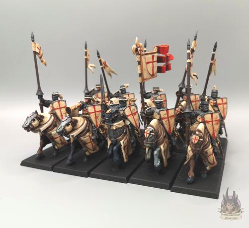 ten Bretonnian Knights on horse in Knights Templar style tabards and barding