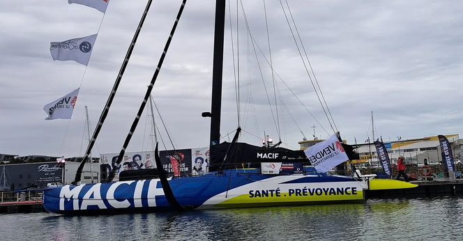 Imoca Macif de Charlie Dalin vainqueur du Vendée Globe
