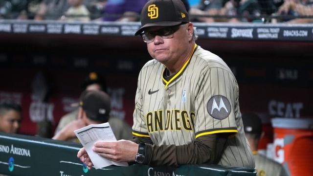Padres manager Mike Shildt announces retirement