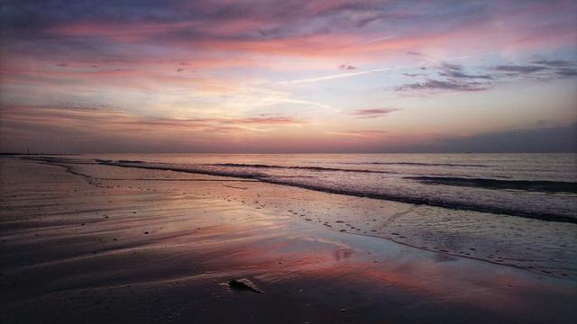 Sonnenuntergang im Wattenmeer auf Norderney