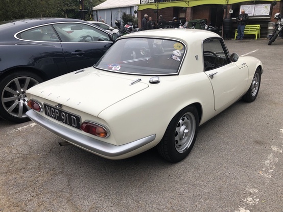 Assume the #Lotus position. If you are as tall as me with your knees in your lug holes? Lovely little Elan, would you? Suits you - http://miniphernalia.co.uk