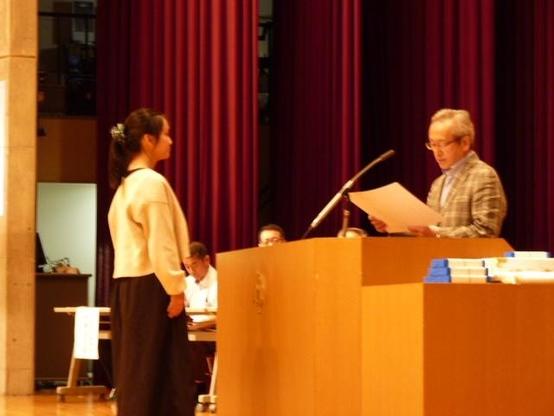 第69回 奈良県高等学校定時制通信制課程生徒生活体験発表大会 - 大和中央高等学校通信制課程、津田優月さんが最優秀賞 　県内の高校定時制・通信｜奈良新聞デジタル