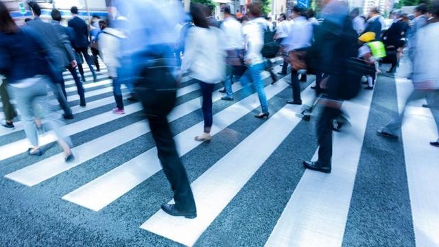 実はドイツよりも、フランスよりも"優秀"だった…「日本人の生産性は先進国最低」という思い込みの真実 勤勉な日本人の努力は、実を結んでいる | PRESIDENT Online(プレジデントオンライン)