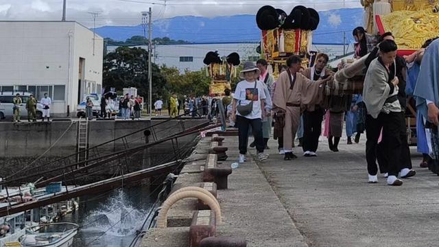 【衝撃】海に落ちたかき夫がいました！四国中央市川之江秋祭り2025 川之江地区 川之江八幡神社秋季大祭神事 陸幸祭出発式