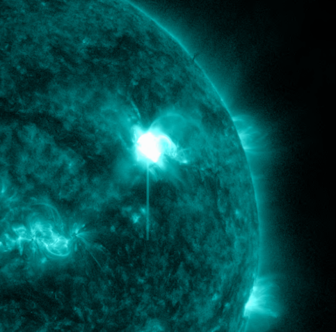 NASA/SDO AIA131 image of M4.8 flare from AR4246