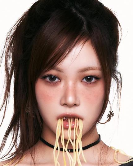 251016 Eunchae - 1st Single Album: SPAGHETTI (Concept Photo 4: COMPACT BITES)