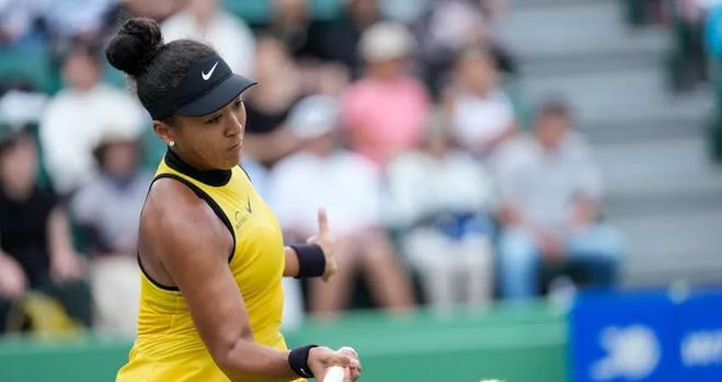 Despite Injury Scare, Naomi Osaka Rises Like a Phoenix, Dethrones Defending Champion Suzan Lamens in a Thrilling Osaka Showdown