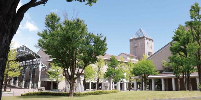 Tokyo university offers higher pay for US researchers