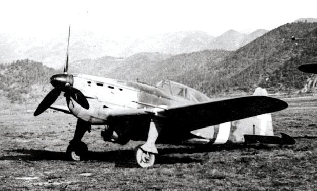 The Morane-Saulnier M.S.406, France’s principal fighter at the outbreak of World War II, saw limited but intriguing postwar service in several countries, including Italy. Its use by the Regia Aeronautica (Royal Italian Air Force) was not the result of purchase or alliance, but rather of circumstance. After France’s armistice with Germany in June 1940, several examples of the M.S.406 and its derivative, the M.S.410, fell into Italian hands. These aircraft were subsequently evaluated, briefly operated, and later used for training and technical experimentation, providing Italy with valuable insight into contemporary French aviation design.

Following the Franco-Italian armistice of 24 June 1940, Italy gained control of several airfields and depots in southern France, particularly in the Rhône Valley and along the Mediterranean coast. Among the matériel captured or transferred under Axis coordination were a small number of Morane-Saulnier fighters—sources generally cite between 12 and 25 aircraft—including both operational M.S.406s and airframes under repair or assembly. These were taken over by the Regia Aeronautica, often still carrying French markings. The Italian authorities quickly arranged for the aircraft to be ferried to test and maintenance centres in northern Italy, primarily Guidonia, Lonate Pozzolo, and Grottaglie, where captured Allied aircraft were systematically evaluated.