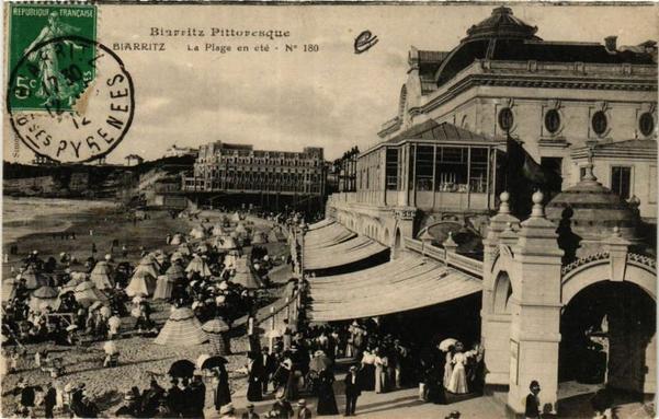 Biarritz La Plage en ete à #Biarritz (#PyrénéesAtlantiques)  #CartePostaleAncienne 👉 https://cartorum.fr/carte-postale/376930/biarritz-biarritz-la-plage-en-ete