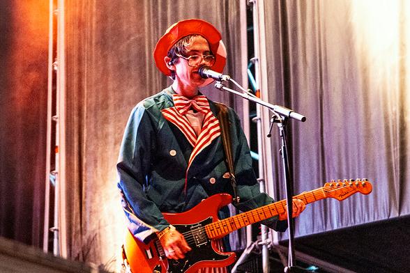 Pic: DIIV by Mabe Navarrete / Neave Visual Art
Canela Party '25, 20-23 agosto, vivimos con intensidad uno de los mejores eventos musicales de la Costa del Sol
https://www.lafactoriadelritmo.com/canela-party-2025/20-a-23-de-agosto-2025-en-malaga
#Press #Canelaparty #Rock #Punk #Alternative #Music #Fest #Reports #Reviews #Pictures #Lives #Gigs #LaFactoríadelRitmo @canelaparty.bsky.social