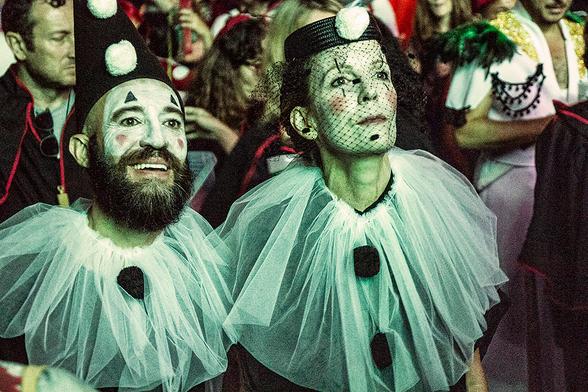 Picture: Disfraces en Canela Party 2025 by Mabe Navarrete / Neave Visual Art para La Factoría del Ritmo
Canela Party 2025 amplios reportajes para disfrutar y degustar uno de los mejores eventos en Málaga provincia.
https://www.lafactoriadelritmo.com/canela-party-2025
#Press #Canelaparty #Rock #Punk #Alternative #Music #Fest #Reports #Reviews #Pictures #Lives #Gigs #LaFactoríadelRitmo @canelaparty.bsky.social