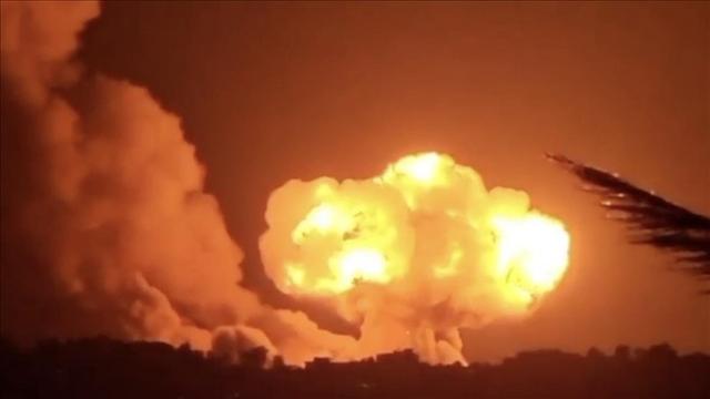 إصابة 11 شخصا جراء غارات إسرائيلية عنيفة على جنوب لبنان