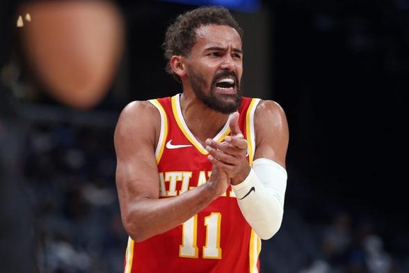Extensions Not Expected For Hawks' Young, Suns' Williams