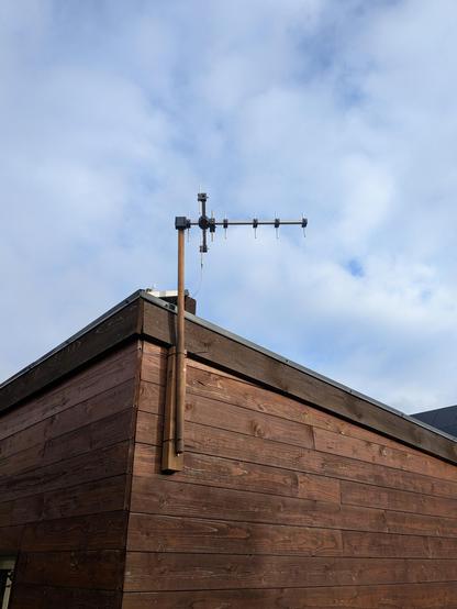 My new yagi antenna installed on my garden house.