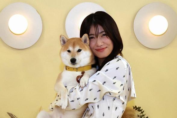 犬から学ぶ「今、ここ」を生きる素晴らしさ瀧内公美さん、NHKドラマ10「シバのおきて」を語る - 北日本新聞webunプラス