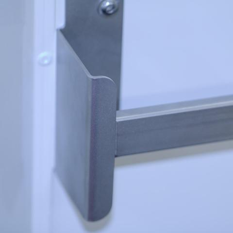 Befestigungsschiene für Geräte in einem Rettungswagen (Hessenschiene)