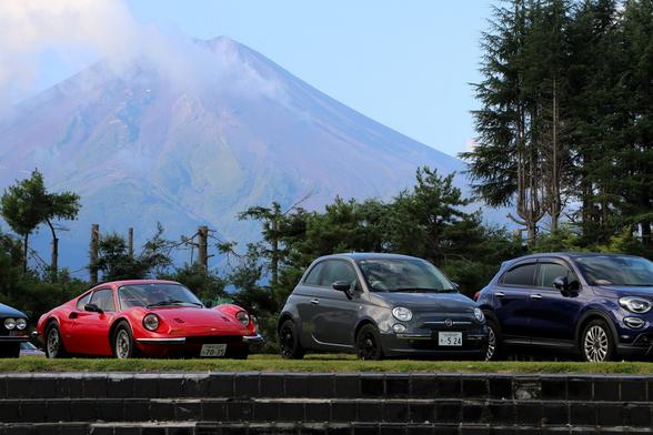 チンクエチェント博物館が主催する『富士トリコローレ』が9月29日、7年ぶりに復活開催。